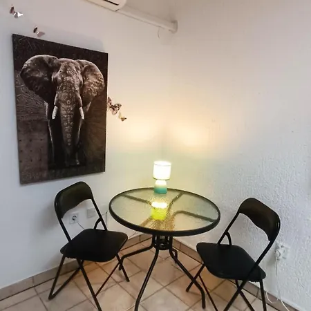 Casa Nostra - Sonniger Kuestenaufenhalt Nahe Dem