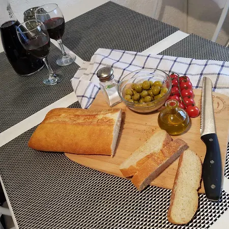 Casa Nostra - Sonniger Kuestenaufenhalt Nahe Dem *