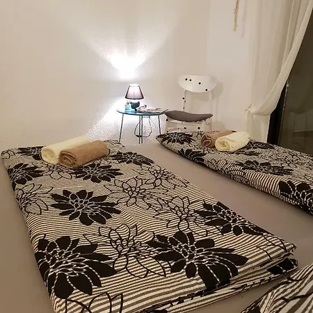 Casa Nostra - Sonniger Kuestenaufenhalt Nahe Dem *