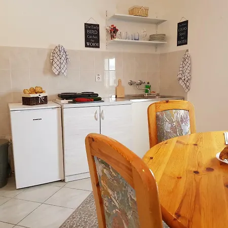 Casa Nostra * Funtana